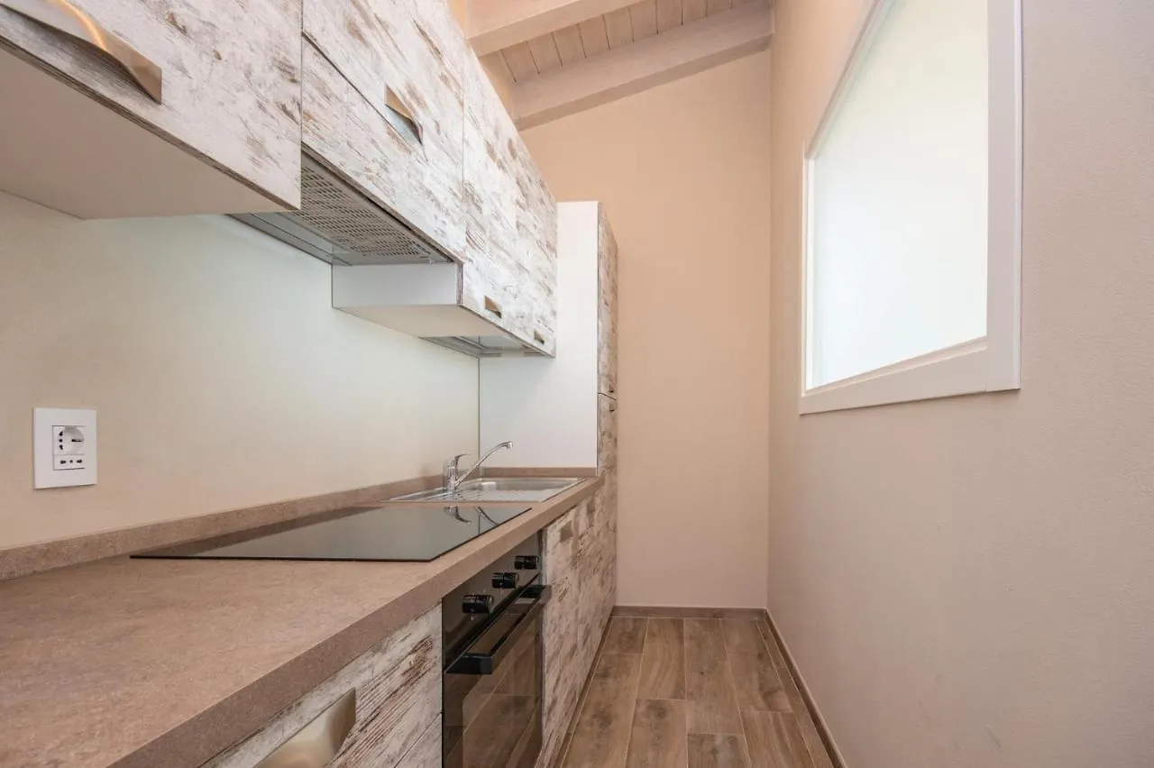 Ca Bianca Sopra Apartment Toscolano Maderno