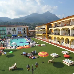 Apartament Giardino Dei Colori Dianella Pool Relax &family Friendly, Toscolano Maderno